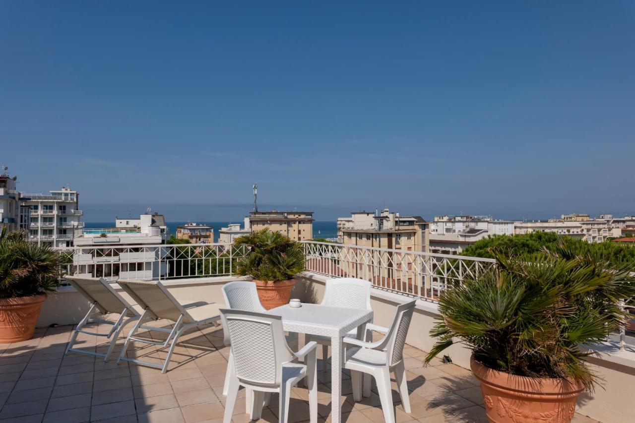 Hotel Sylvia Lido di Camaiore Eksteriør bilde