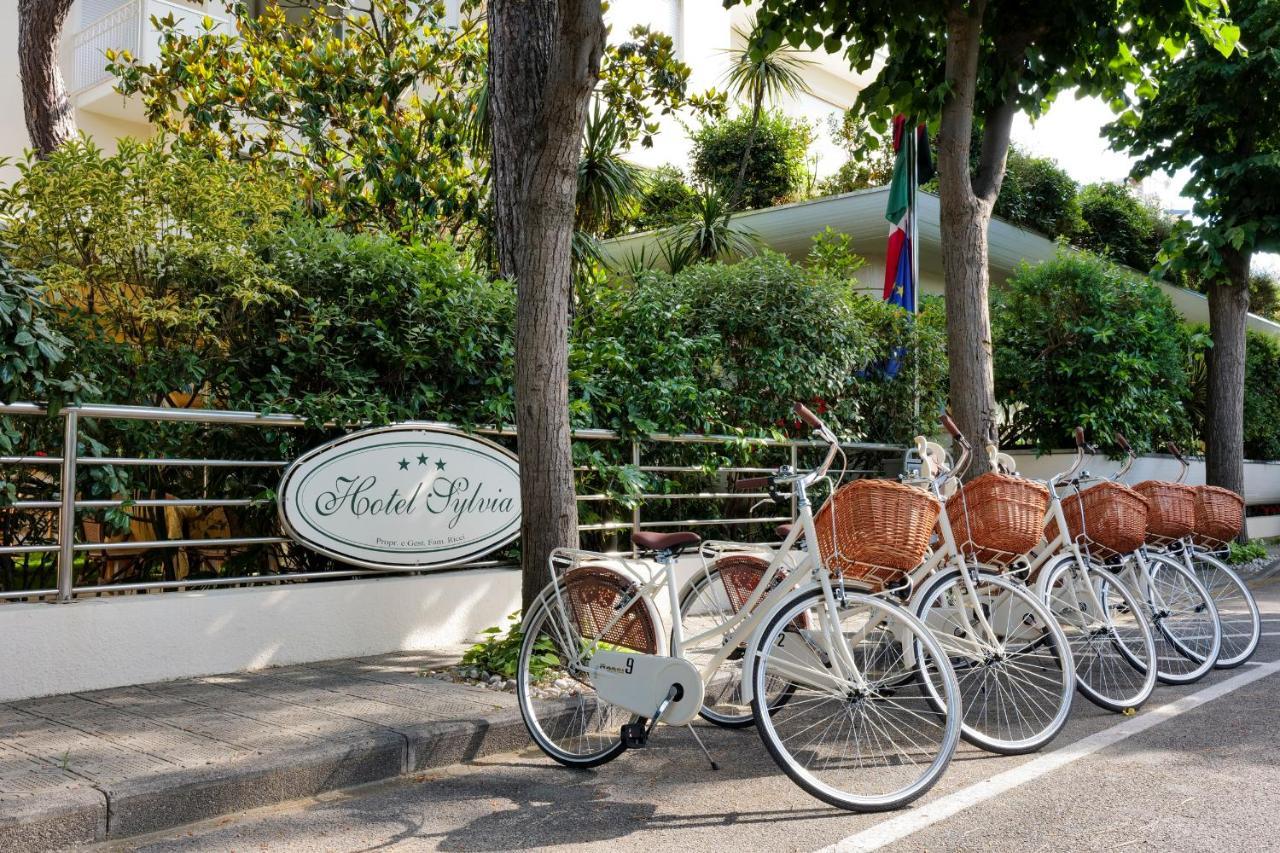 Hotel Sylvia Lido di Camaiore Eksteriør bilde