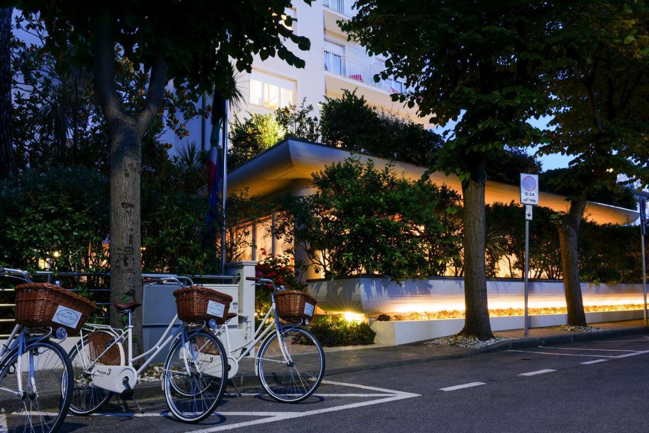 Hotel Sylvia Lido di Camaiore Eksteriør bilde