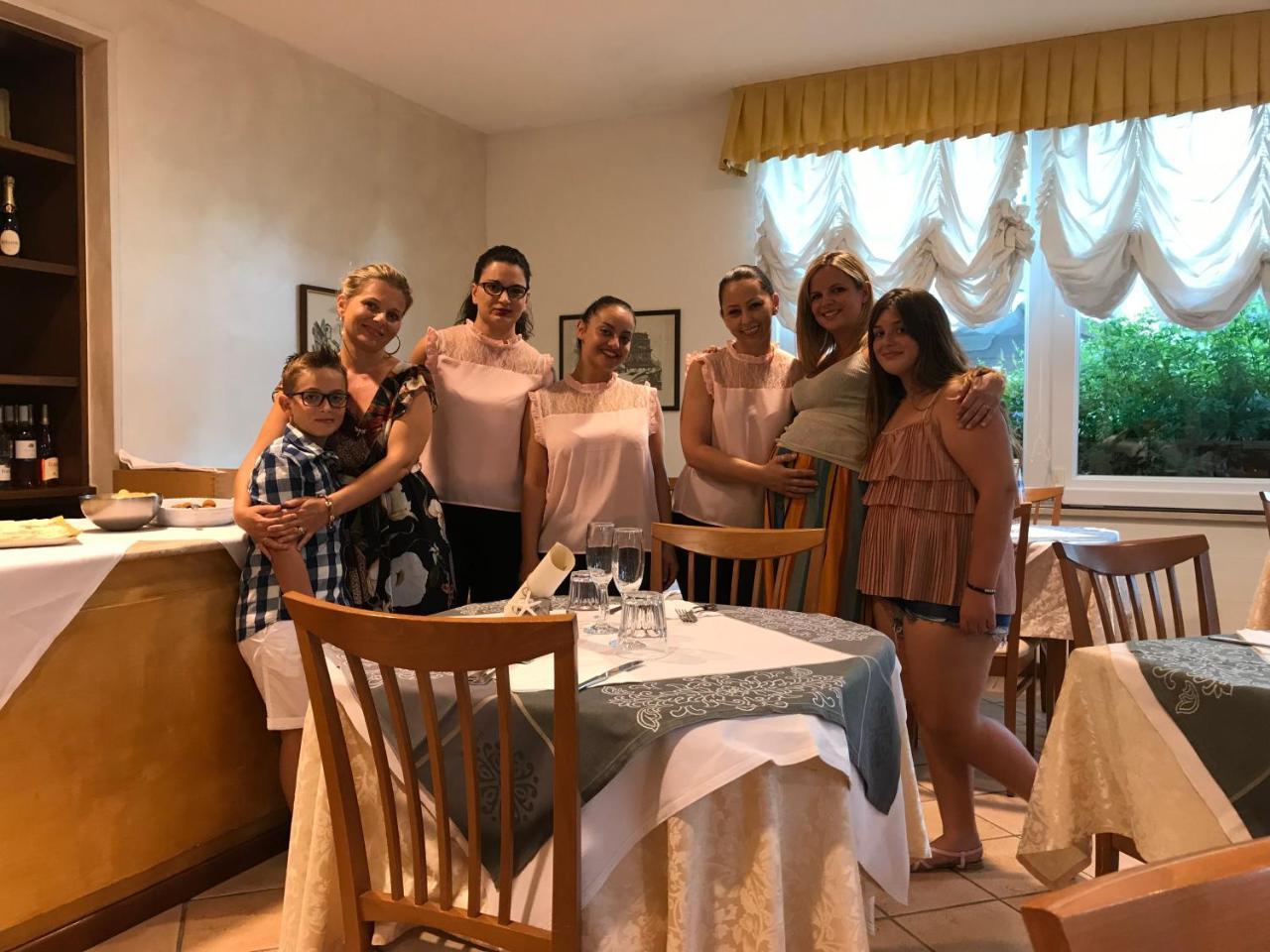 Hotel Sylvia Lido di Camaiore Eksteriør bilde